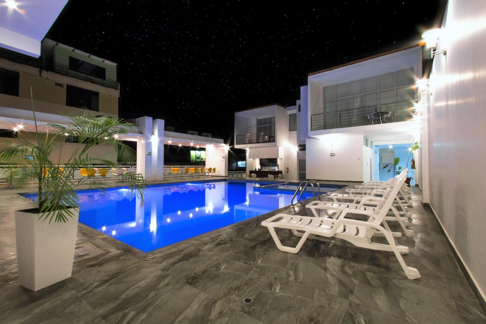Cumbaza Hotel & Convenciones 타라포토 외부 사진