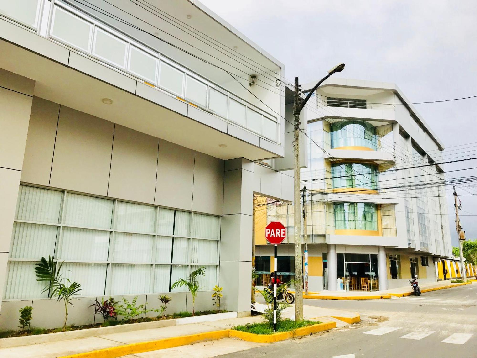 Cumbaza Hotel & Convenciones 타라포토 외부 사진