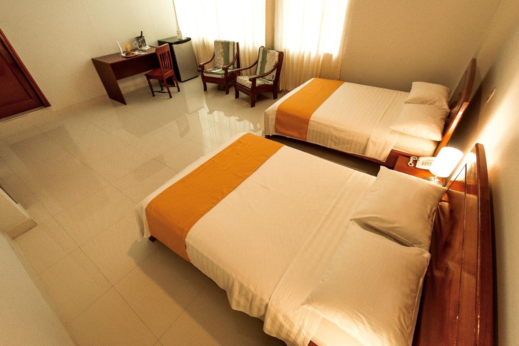 Cumbaza Hotel & Convenciones 타라포토 외부 사진